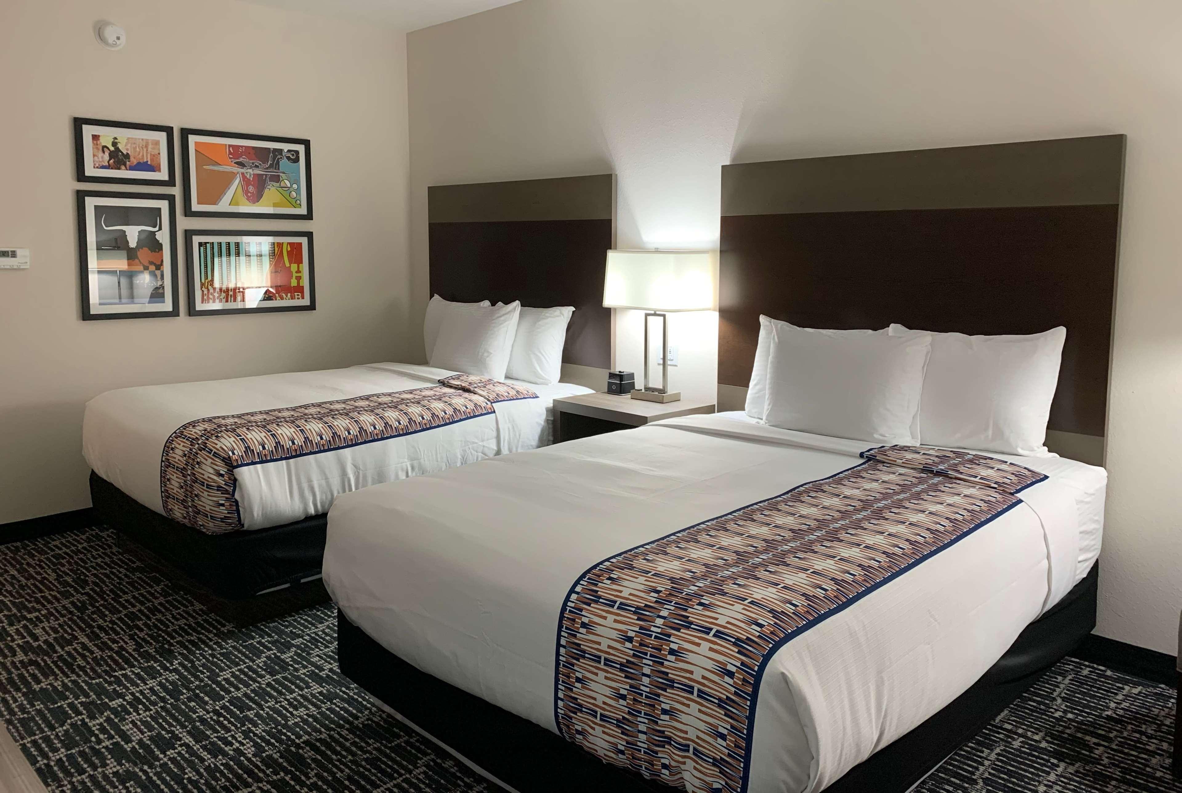 La Quinta Inn & Suites By Wyndham - Red Oak Tx Ih-35E Ngoại thất bức ảnh
